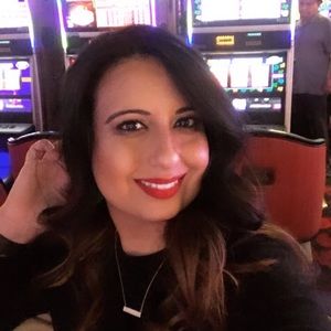 Meet your Posher, Rizwana